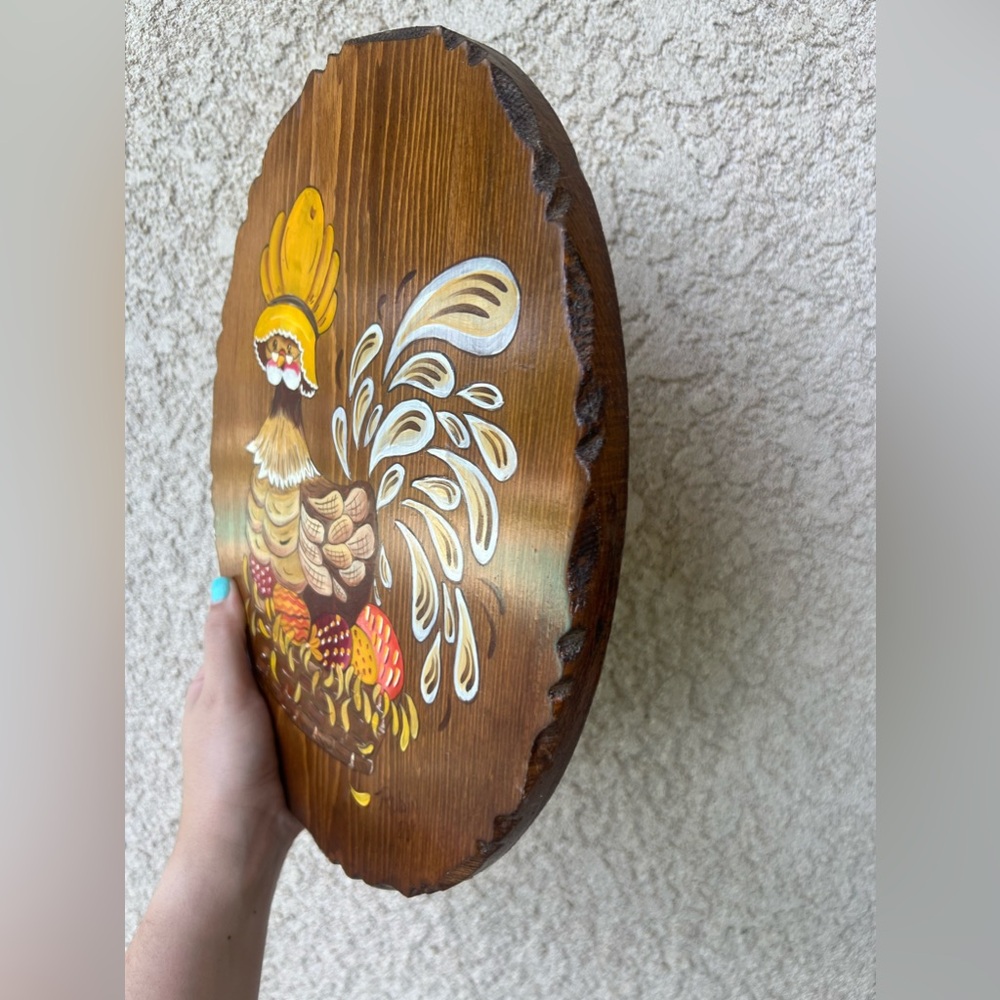 Vintage 1980s Wooden Plaque with Chicken - Picture 6 of 8